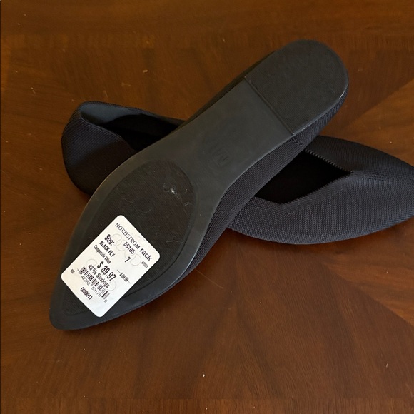 MIA Women's Elegant Black Loafers - Picture 2 of 2